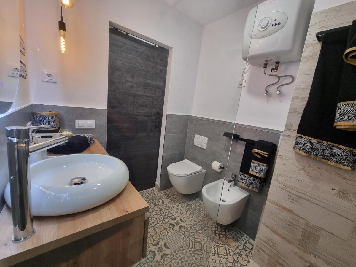 Top Apartament Playa Del Ingles San Bartolomé Exteriör bild